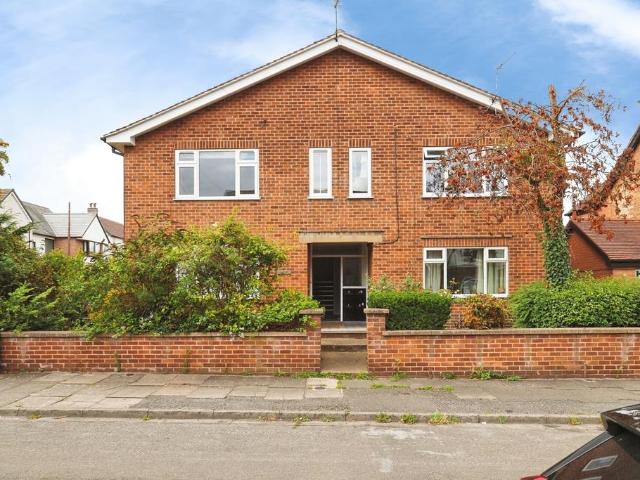 Flat for sale in Attenborough, East Midlands