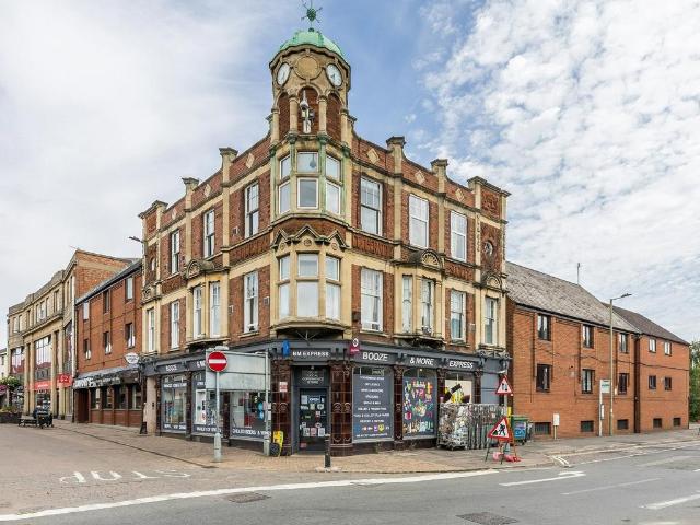Flat for sale in Evershot, Oxfordshire