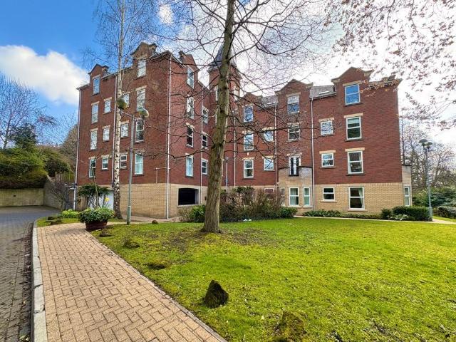 Flat for sale in Headingley Hill, Headingley