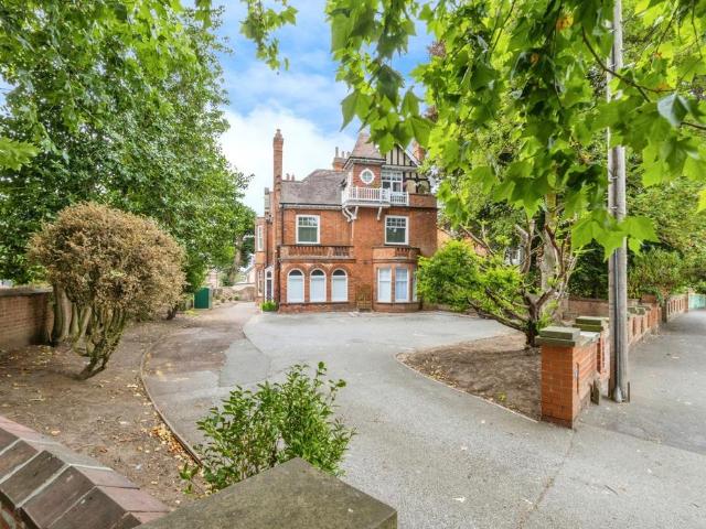 Flat for sale in Boultham, Brayford