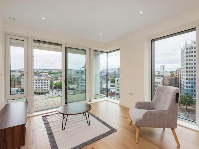 Flat for sale in Greater London