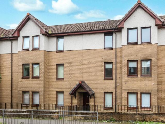 Flat for sale in Baillieston, Scotland