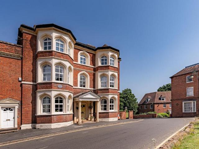 Flat for sale in Coleshill CP, Gun Hill
