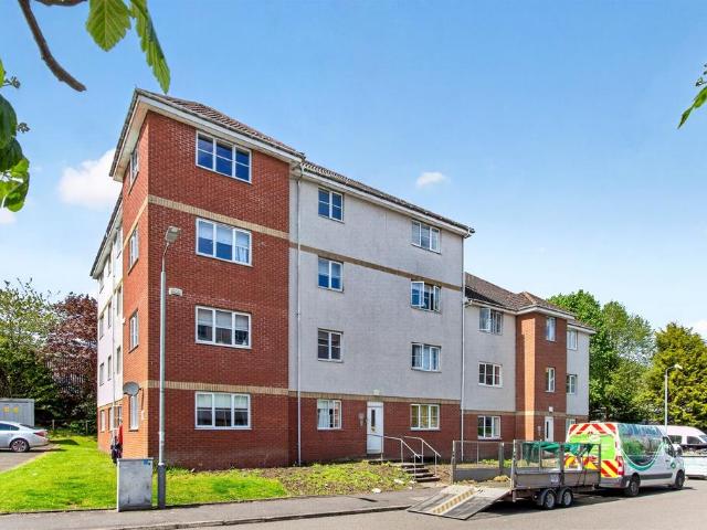 Flat for sale in Tollcross, Scotland