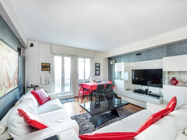 Flat for sale in Chelsea, Greater London
