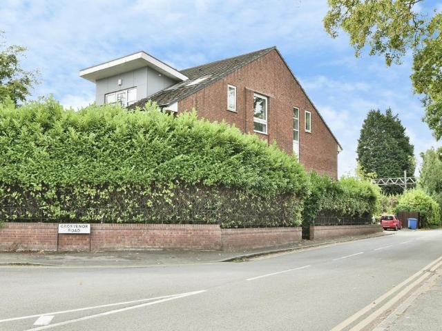 Flat for sale in Broadheath, Trafford Park