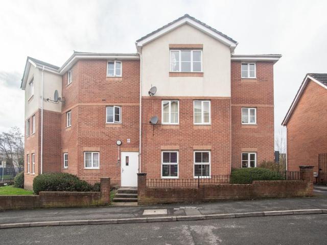 Flat for sale in Georgia, Greater Manchester