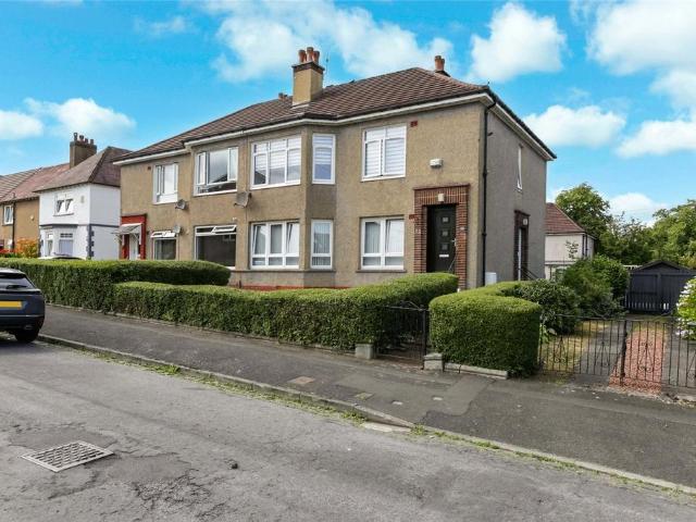 Flat for sale in Househillwood, Scotland