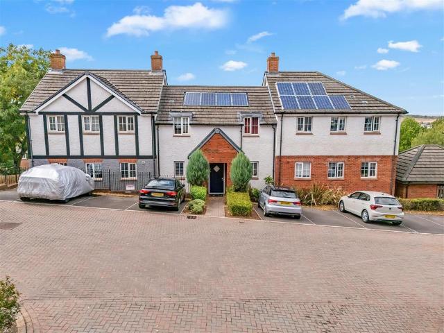 Flat for sale in Repton Grange, Bristol