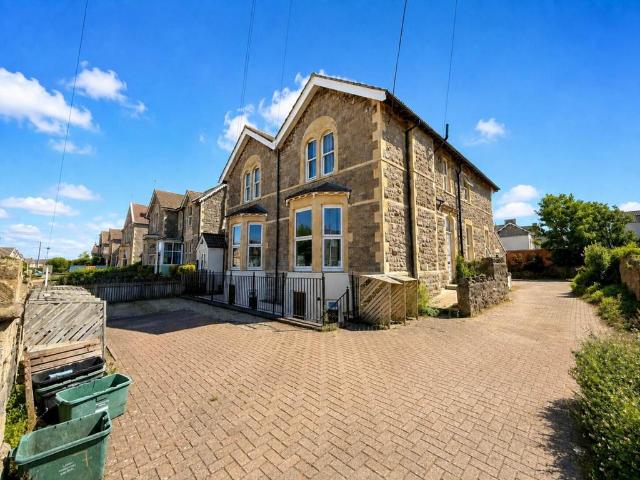 Flat for sale in Weston-super-mare, North Somerset