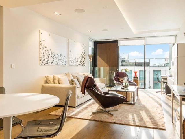 Flat for sale in East Marylebone, Mayfair