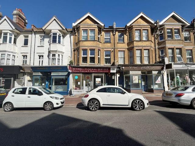 Flat for sale in Central, Heathlands