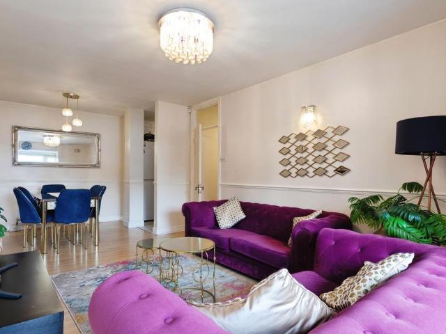 Flat for sale in Newbury Park, Isle Of Man