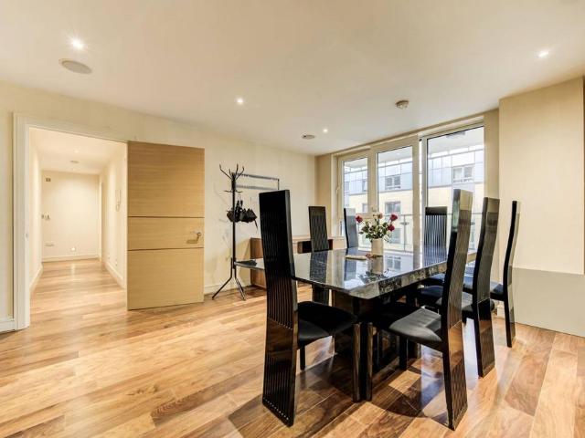 Flat for sale in Imperial Wharf, Greater London