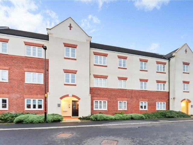 Flat for sale in Shiremoor, North Tyneside