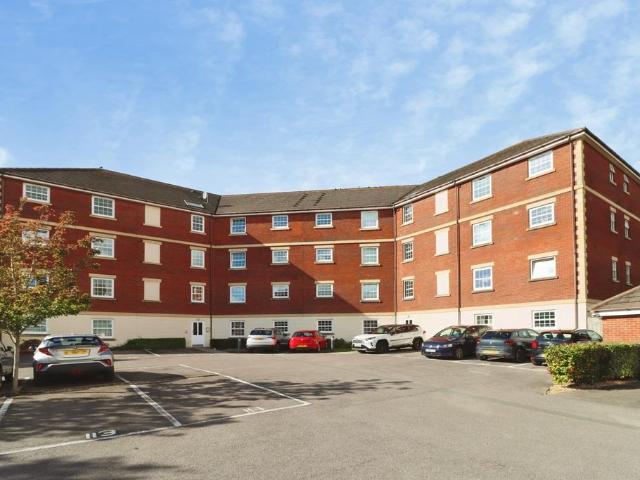 Flat for sale in Bradley Stoke
