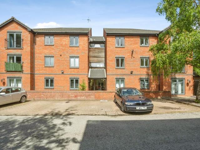 Flat for sale in Denaby Main, South Yorkshire