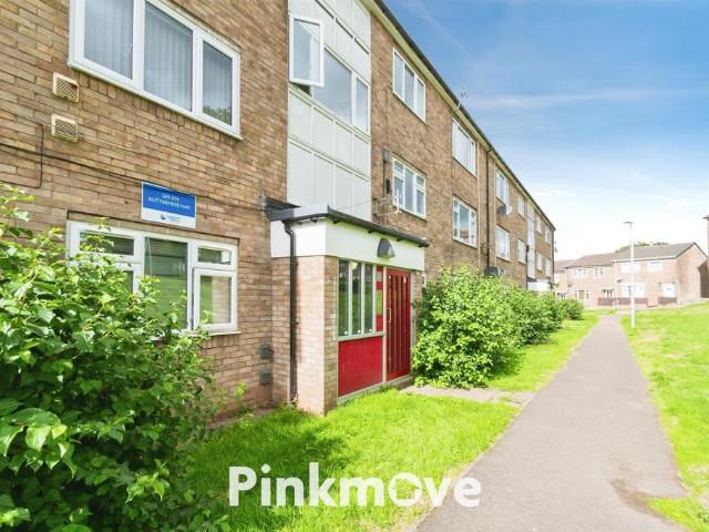 Flat for sale in Caerleon, Wales