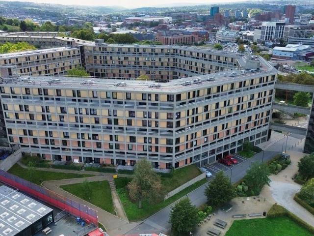 Flat for sale in Sheaf Valley Quarter, Sheffield
