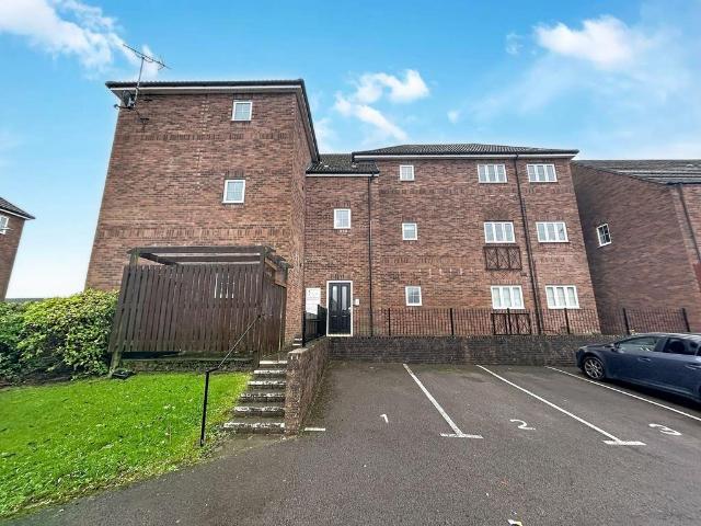 Flat for sale in Laleston, Cefn Glas