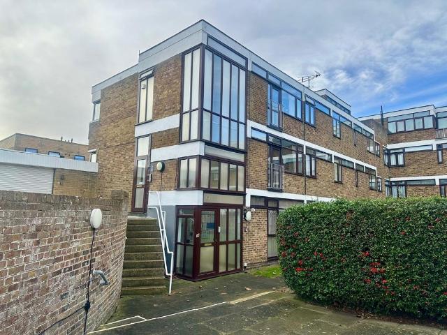 Flat for sale in Birchington, Acol