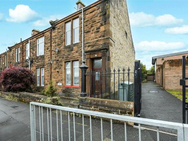 Flat for sale in New Farm Loch, Crookedholm