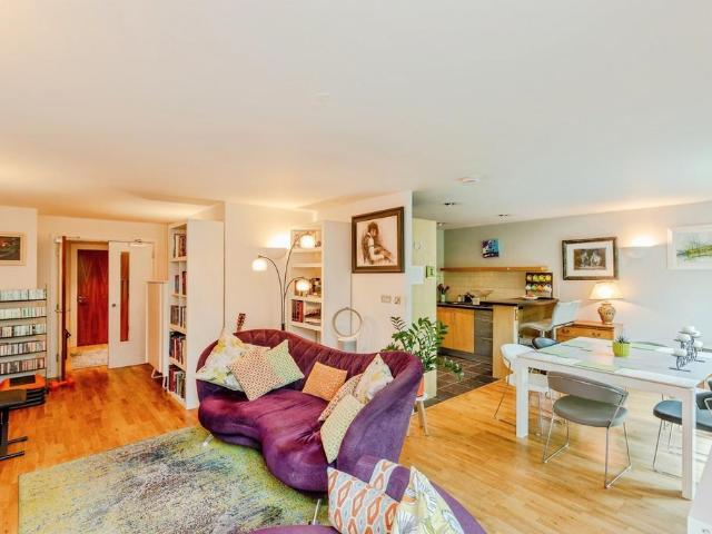 Flat for sale in Spike Island, Feckenham