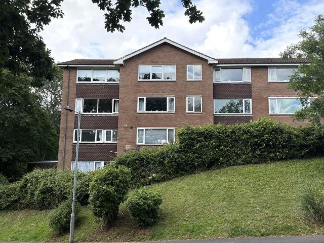 Flat for sale in Brixington, Budlake