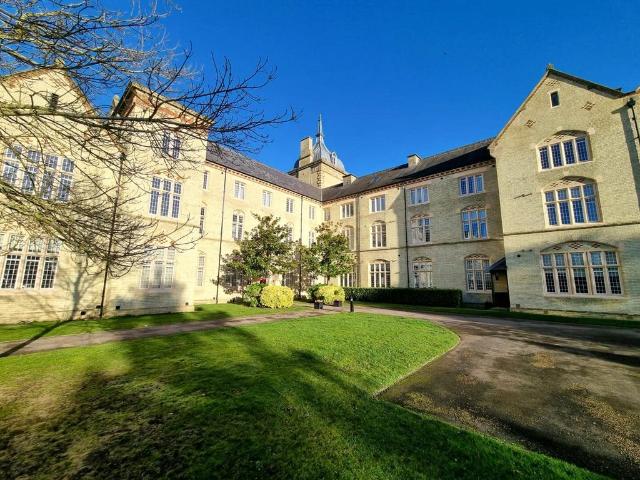 Flat for sale in Fairfield Park, Bedfordshire
