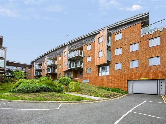 Flat for sale in Aldrington