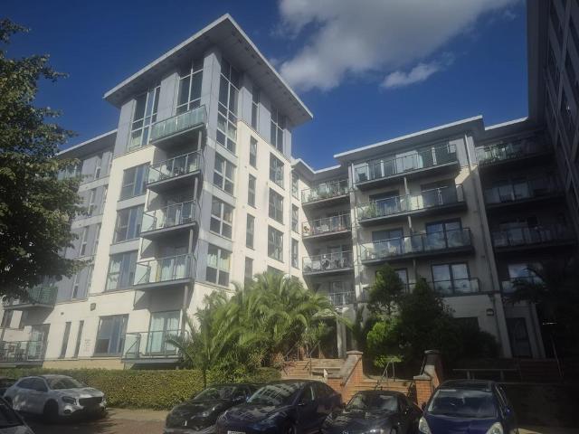 Flat for sale in Penenden Heath, Maidstone