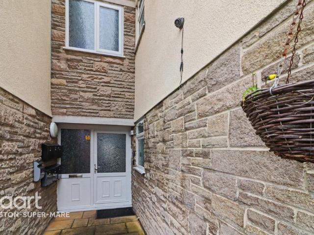 Flat for sale in Weston-super-mare, North Somerset