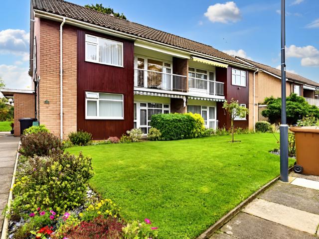 Flat for sale in London Borough of Harrow, Greater London