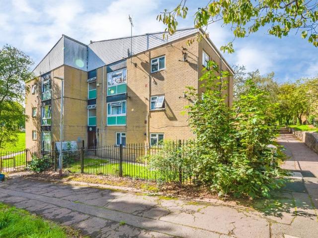 Flat for sale in Falcon Lodge, Wales