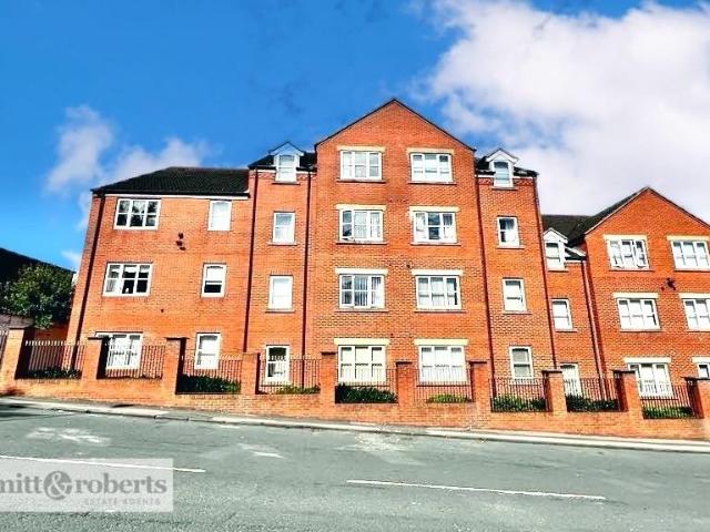Flat for sale in Durham, Eastlea