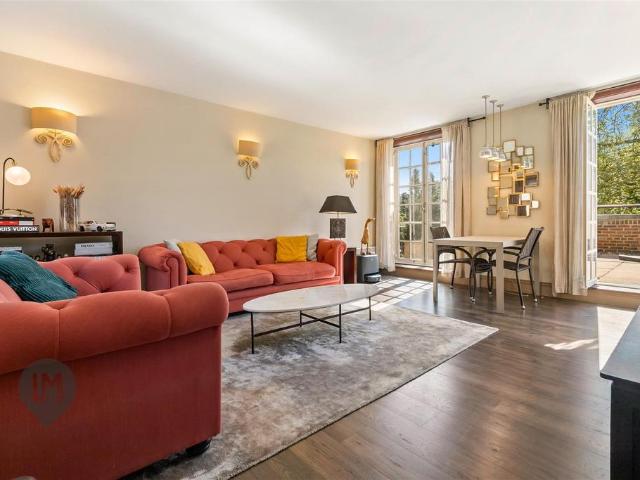 Flat for sale in Southfields, Greater London