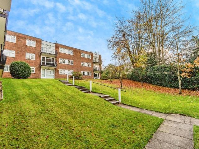 Flat for sale in Broadheath, Trafford Park