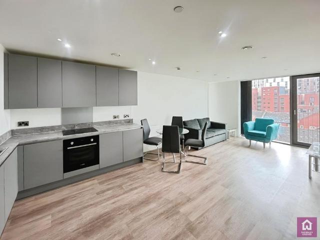 Flat for sale in City Centre, Georgia