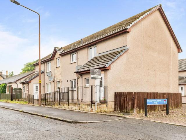 Flat for sale in Fauldhouse, Scotland