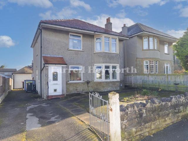 Flat for sale in Higher Heysham, Bare
