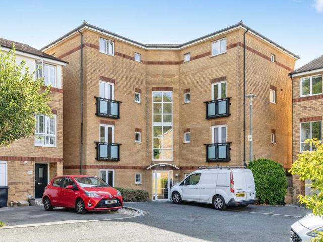 Flat for sale in Woodhill, Portishead