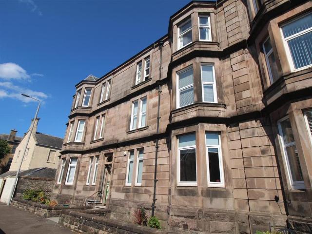 Flat for sale in Greenock, Scotland