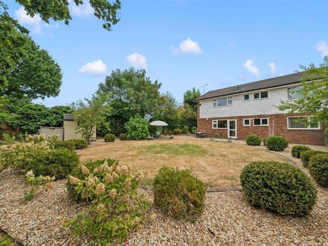 Flat for sale in Abbotswood, Westborough