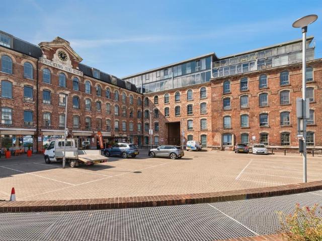 Flat for sale in The Meadows, Haddon