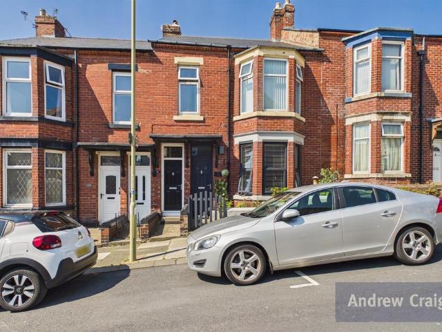 Flat for sale in The Lawe, South Shields