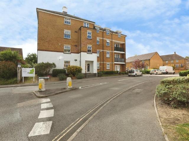 Flat for sale in Glynde, West Sussex