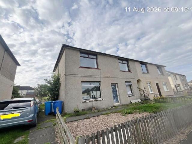 Flat for sale in Lochgelly, Scotland