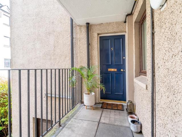 Flat for sale in North Leith, City of Edinburgh
