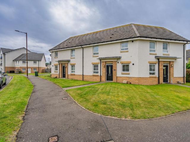 Flat for sale in Longniddry, Scotland
