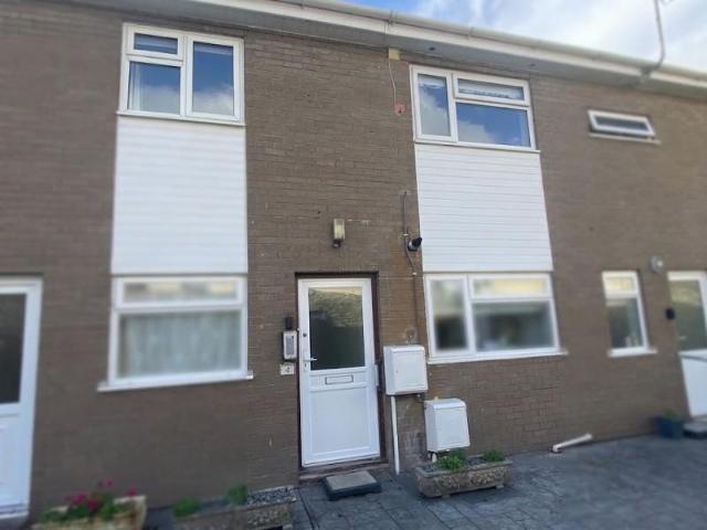 Flat for sale in Crickhowell